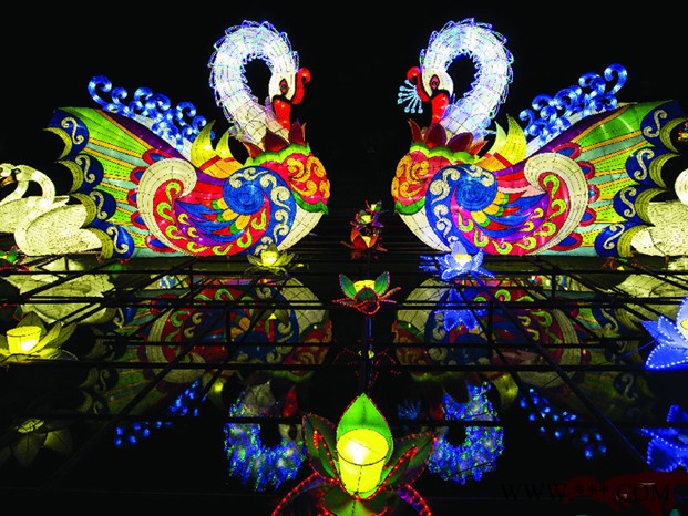 专业彩灯制作厂家 大型灯会公司 卡通景观灯组亮化图3