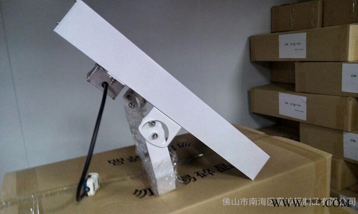 LED隧道灯，LED模组投光灯150W，投光灯外壳，路灯灯具厂家，批发图2