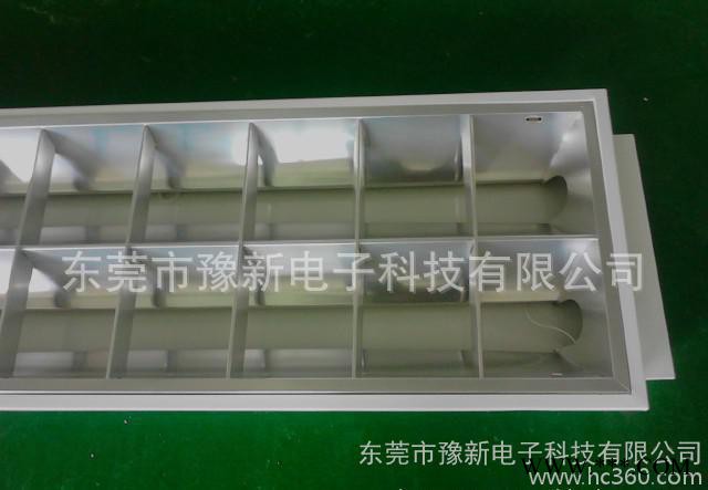 3*36W格栅灯盘 T8灯盘 led空盘图1