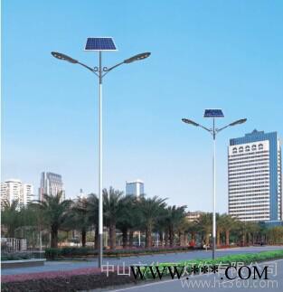 双头10米太阳能路灯**市政农村太阳能路灯led太阳能道路灯图2