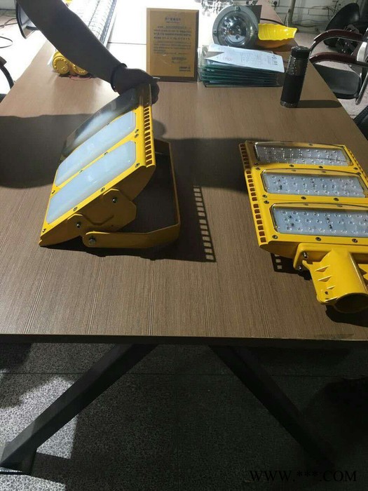 创瑞HRT93led防爆灯  防爆投光灯 车间防爆灯 防爆道路灯  CRD8112防爆马路灯图4