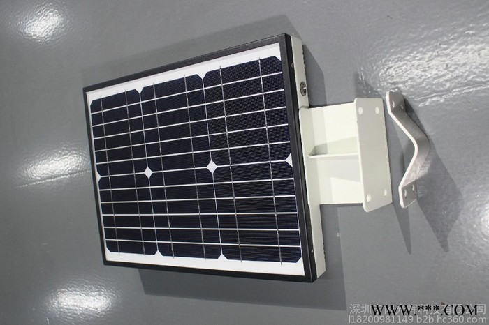 一体化太阳能路灯农村家用人体感应摄像道路灯led户外太阳能路灯图3