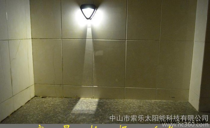新款超亮出口金角太阳能灯2LED复古壁灯楼梯灯护栏灯走道灯