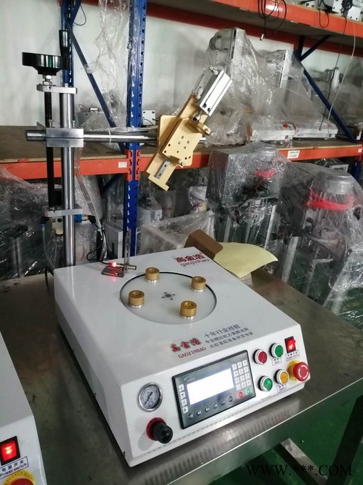 高金浩001深圳圆形节能灯点胶机 球泡灯自动点胶机器人灯具点胶机
