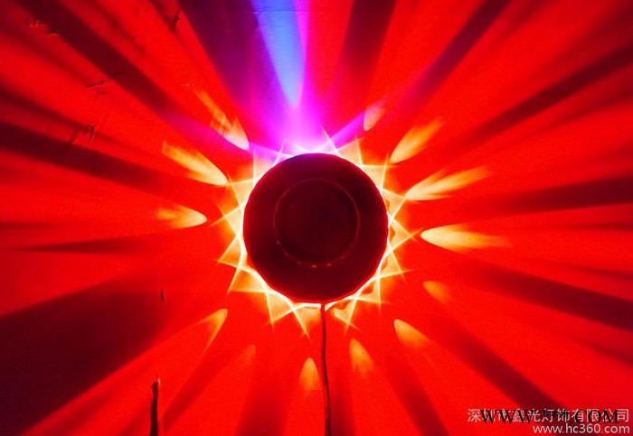 舞台绚丽 飞碟灯迷你小太阳灯 旋转舞台灯 LED舞台激光灯图3
