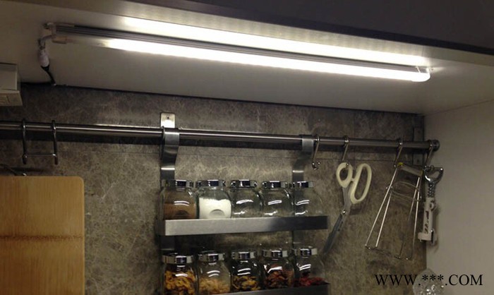 KKKK-1611****USB长条灯led小夜灯超薄触摸灯橱柜节能灯壁柜装饰图7