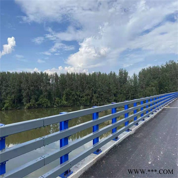 生产制造河道护栏 桥梁防撞护栏 景观灯光机场隔离栏杆 不锈钢复合管护栏