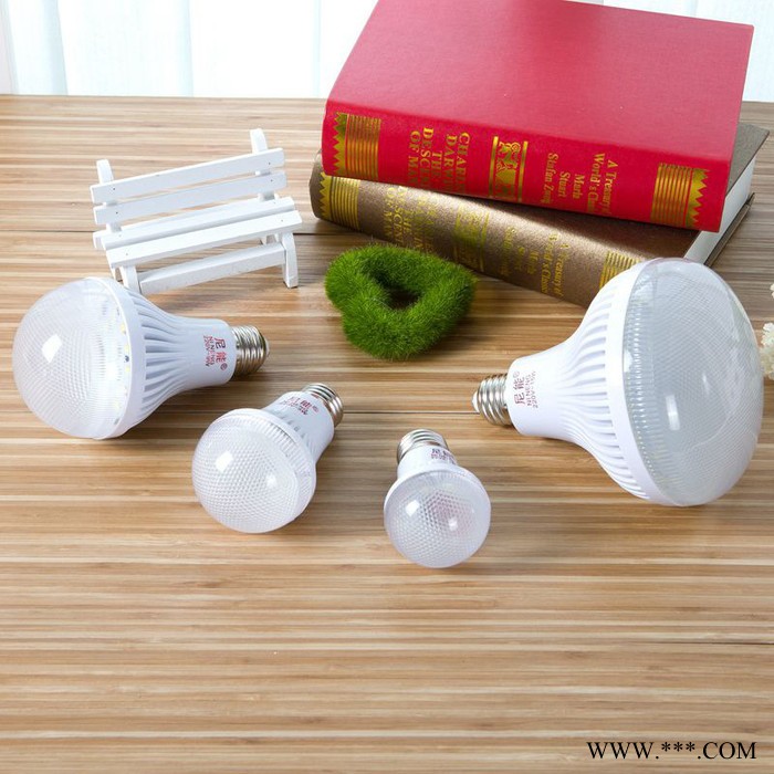 厂家供应 LED球泡灯e27节能灯 5Wled应急球泡灯塑料节能灯图2