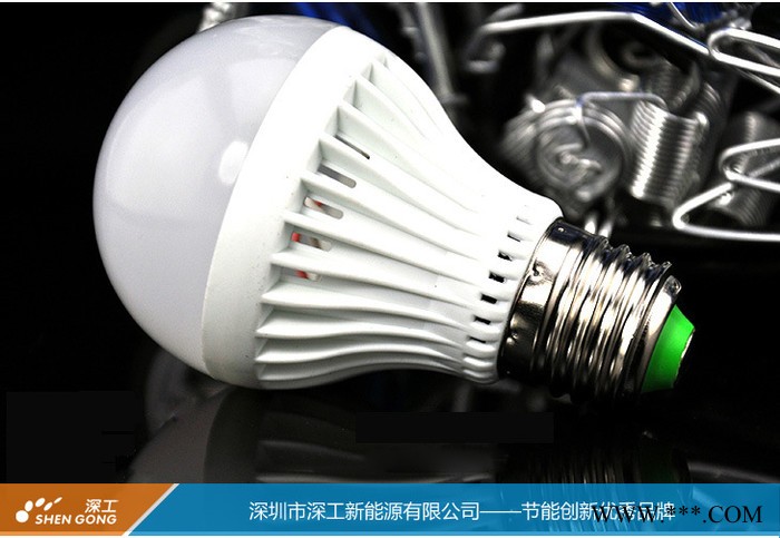 5W LED球泡灯 高亮度  LED节能灯 家庭专用款图3