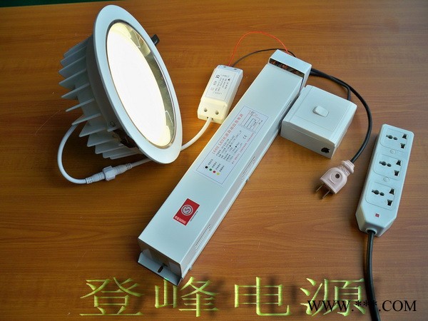 T5 T8通用荧光灯应急电源，含电池和应急电源，国际通用质保图4