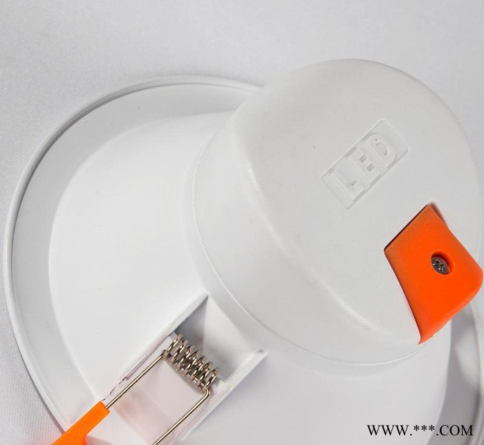 生产一体隔离驱动铝合金2.5寸5W SMD2835灯足瓦家居照明筒灯图2