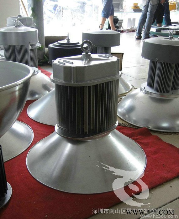 直销  金卤led工矿灯 新款防爆300wled工矿灯图3