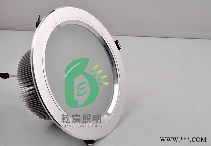 供应批发过道LED 2.5寸简灯节能灯射灯  2W天花灯 高光银 客餐厅LED灯图3
