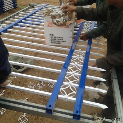 PVC草坪护栏 锌钢草坪护栏 PVC护栏  锌钢护栏管 草坪护栏围栏 厂家现货