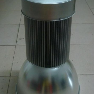 LED工矿灯-【山东省临沂市罗庄区】【LED路灯、LED投光灯、LED工矿灯】——太阳能路灯