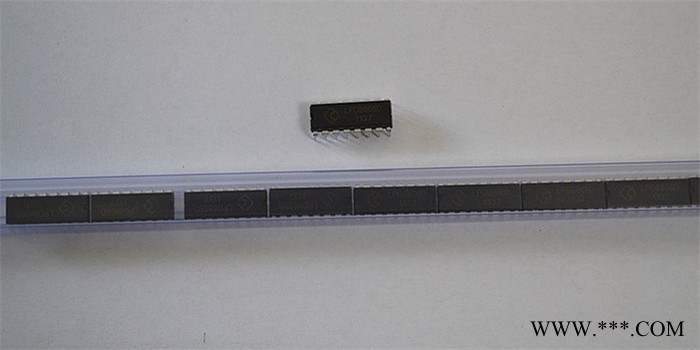 供应专做六段护栏管驱动LPD8806 LPD8806驱动IC、LED