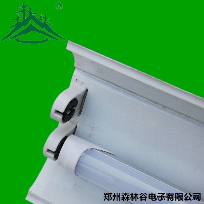 供应T8LED日光灯节能日光灯森林谷厂家直供图1