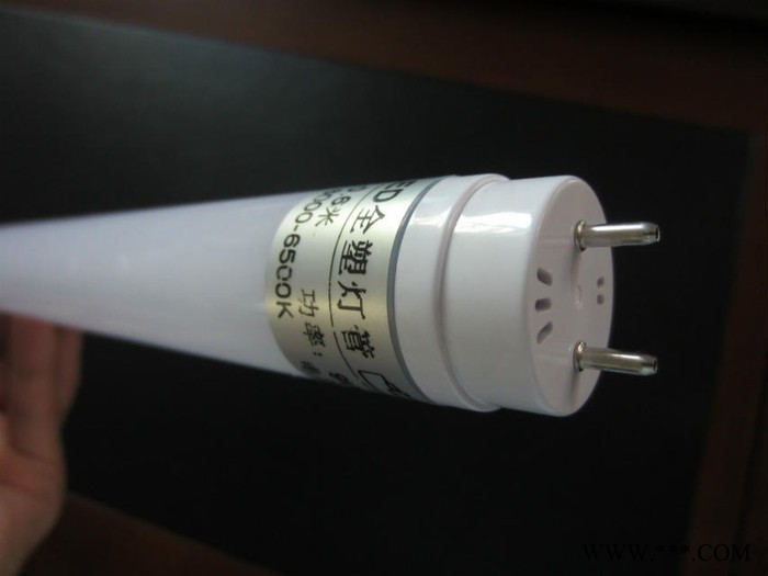 全国销量靠前深工LED新品全塑LED日光灯 全塑日光灯 LED日光灯图3