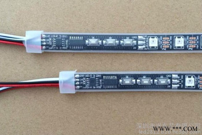 LED灯带幻彩变色 5V跑马灯条 自带控制器