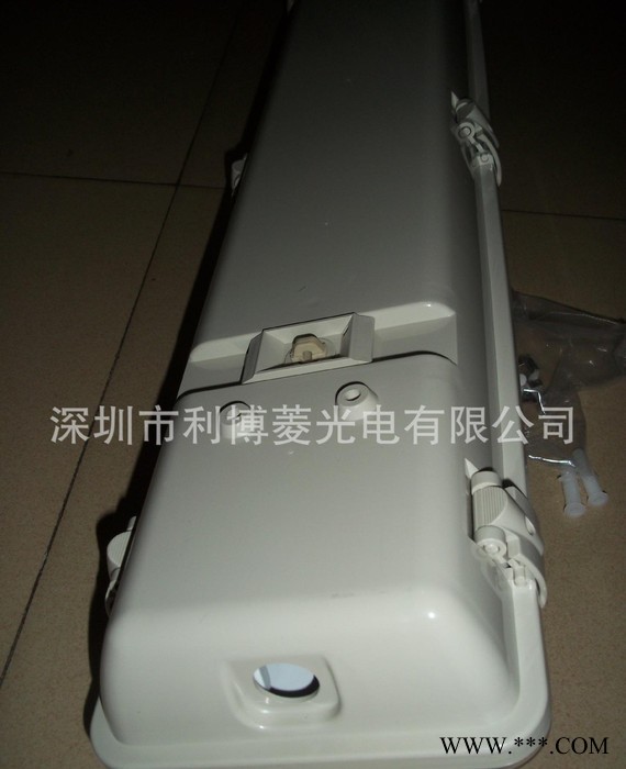 三防日光灯灯具图2