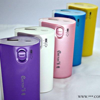 （厂家批发）月光宝盒移动电源 LED跑马灯5600MAH