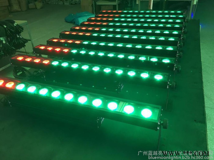 BLUEMOON蓝越亮 YE042  14颗10W跑马灯 洗墙灯 染色灯 婚庆用灯 效果灯 舞台灯光 灯光设备 舞台灯图3