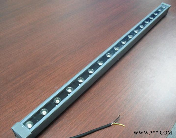 足瓦24W LED洗墙灯 线条投光灯 LED灯 工程质量图3