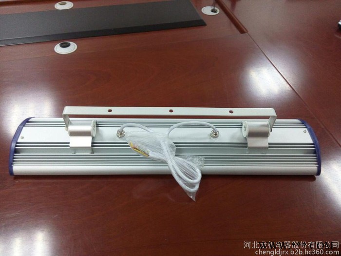 龙权LQ-30150工矿灯具 厂房灯  大空间照明图4