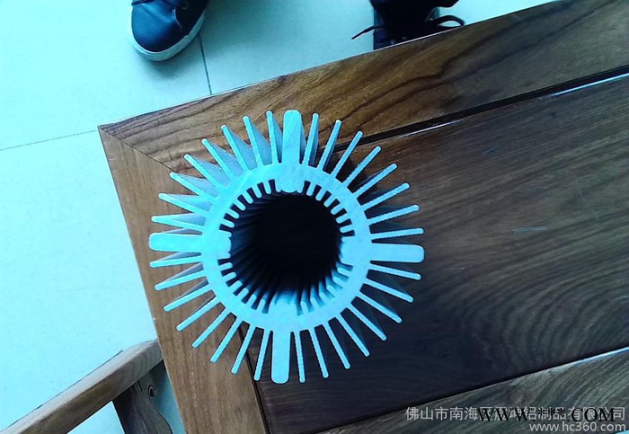 LED工矿灯玻璃透镜,全套铝散热器,太阳花形式,方形圆形电源盒图3