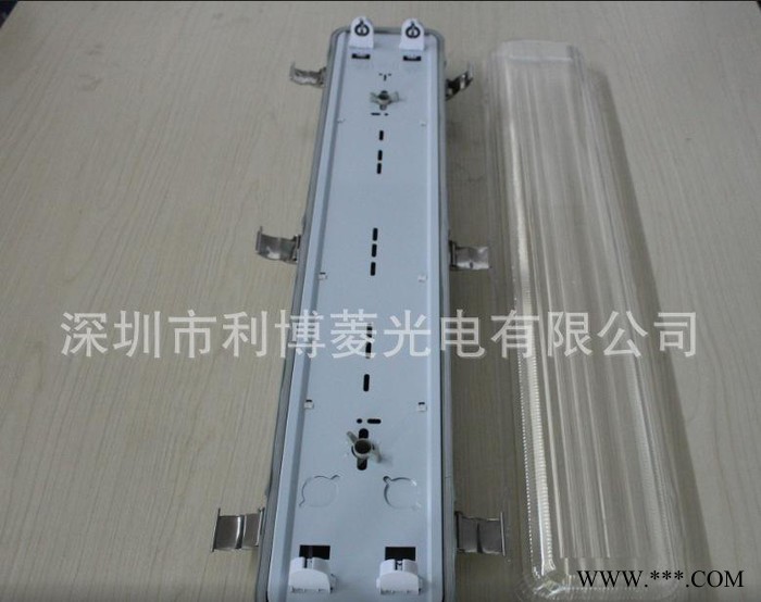 直销三防灯具 防水防尘防腐三防灯 三防日光灯具图3