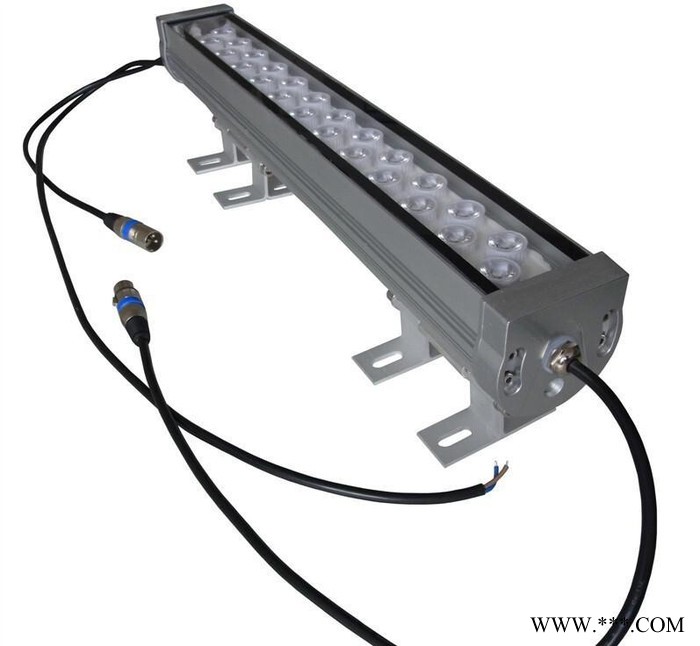 LED洗墙灯72W 黄光或RGB桥梁 公园景观照明 电压220V和24V-36V。图2