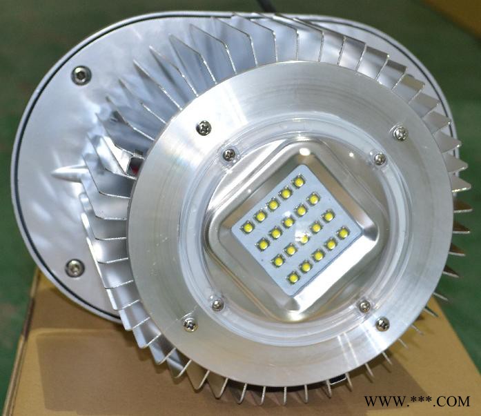 UL认证LED工矿灯200w 150w 120w助您敲开美国市场图3
