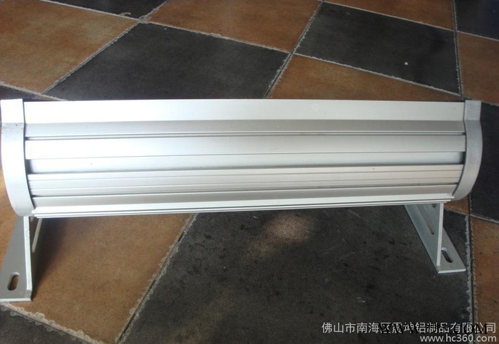 LED大功率洗墙灯具外壳,LED路灯具外壳套件图3