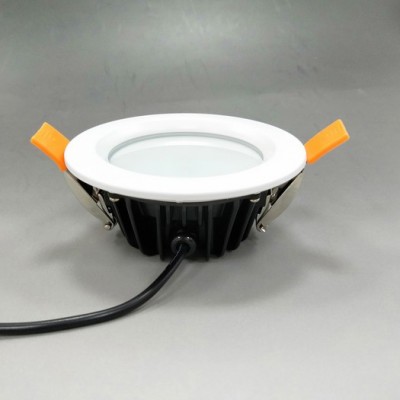 新款LED防水筒灯外壳压铸防水筒灯外壳 IP65全身防水筒灯外壳 led防水筒灯外壳 2.5寸防水筒灯