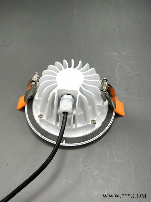 新款LED防水筒灯外壳压铸防水筒灯外壳 IP65全身防水筒灯外壳 led防水筒灯外壳 2.5寸防水筒灯图6