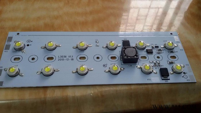 贴片加工  LED贴片加工  常州贴片加工  LED灯具  LED照明  常州LED贴片加工  LED工矿灯  LED路图3