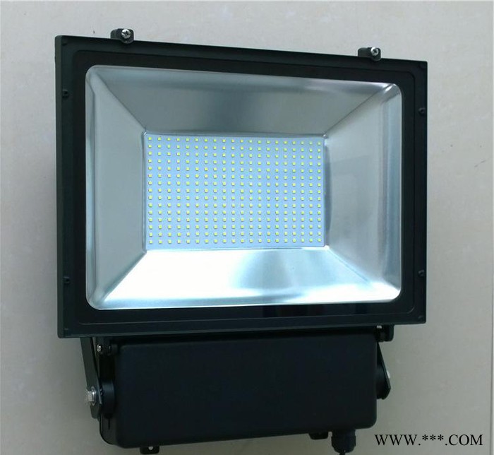 **新款SMD 压铸铝led工程灯150W,IP65 防水图2