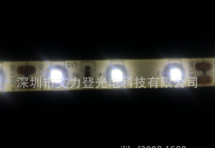 3528灯条白光60灯双面板防水品质保证工程灯条电商