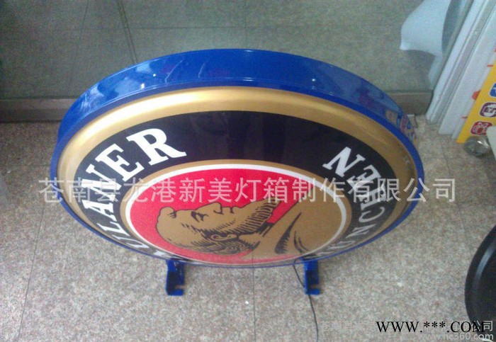 【实力，十年经验】PAULANER广告灯箱图1