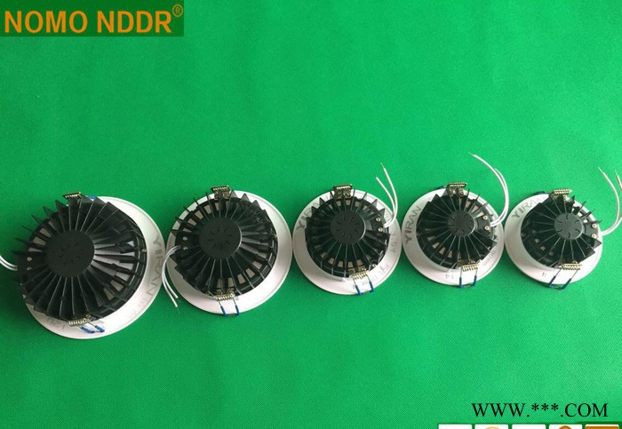 散热款内室装修工程LED筒灯 led天花灯 PC工程塑料射灯图3