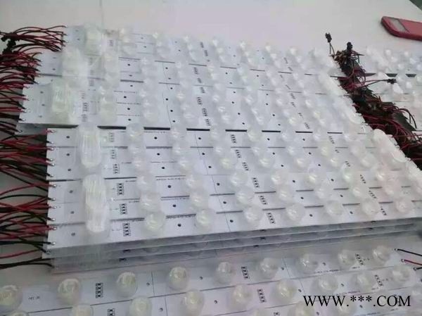 led拉布灯箱那家工艺好  滚动广告灯箱价格 灯箱专用IED光源的优势 蓝越光电图6
