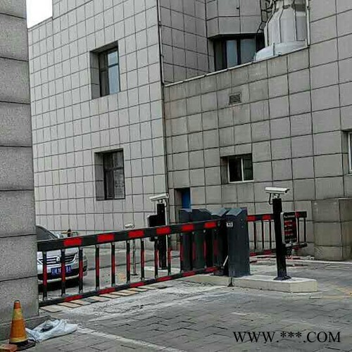 固德道道闸 道闸维修 辽宁道闸 通道闸 交通设施 路锥  车位挡 一米线图7