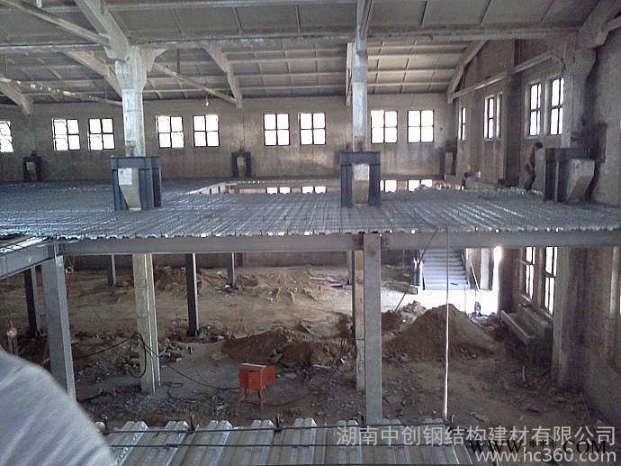 钢筋桁架楼承板的理论计算模型