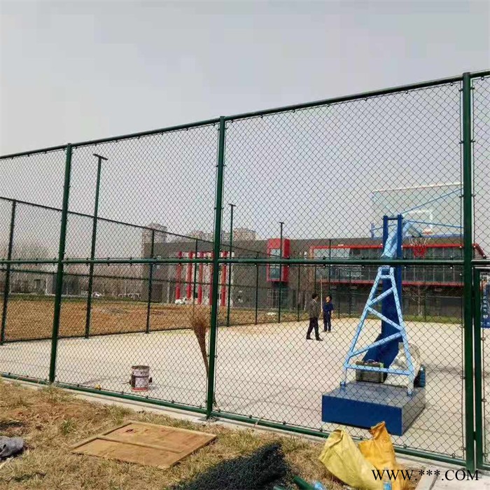 口字型体育场围网球场勾花护栏网厂家现货喷塑口字球场围网菱形勾花网图8