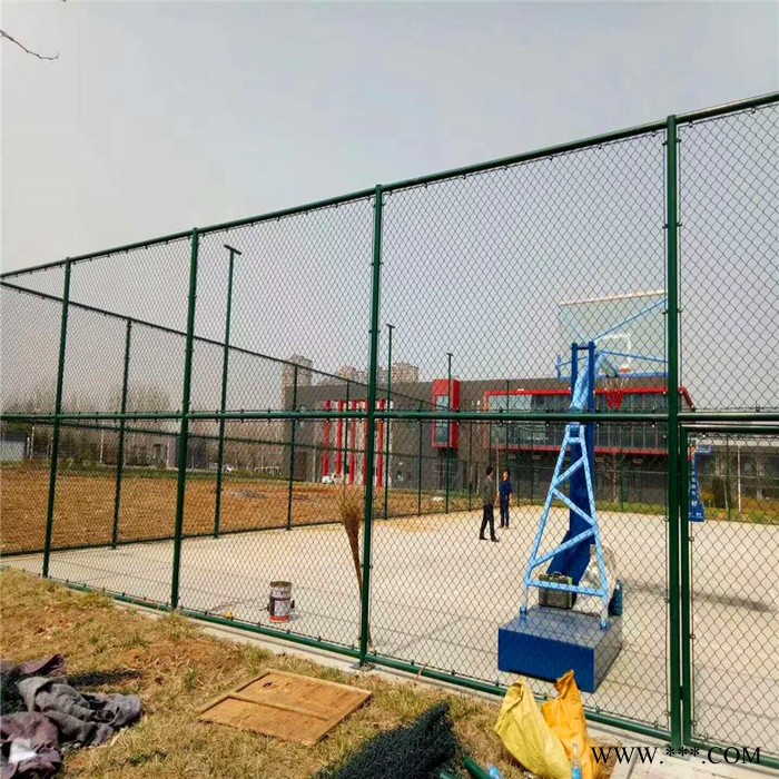 口字型体育场围网球场勾花护栏网厂家现货喷塑口字球场围网菱形勾花网图2