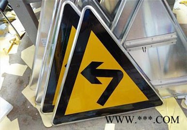 东莞路铭牌厂家,八角杆路牌,交通标志牌,道路交通指示牌图3