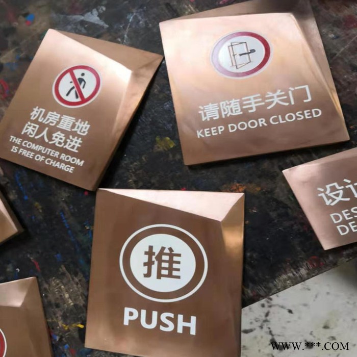 定制KTV异型镜面玫瑰金不锈钢门牌  宾馆房间号金色灯箱 定制门牌号图8