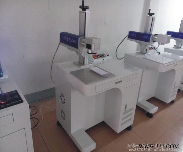 上海木头门牌花纹雕刻激光打标机/20W一体式适用于大小物件激光打标图2