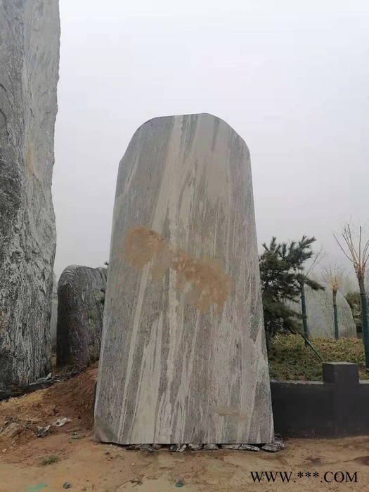大型泰山石 风景石 景观石 泰山石 门牌石 景观石厂家图2