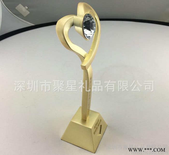 专业定制钻石金属**奖杯 刻字LOGO年终颁奖奖杯 厂家来样批发图1